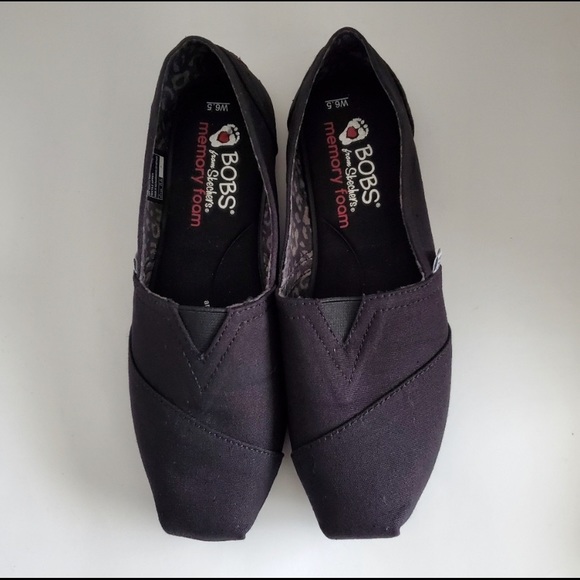 Skechers Women's BOBS Plush Peace & Love Shoe, 6.5 - Picture 2 of 4